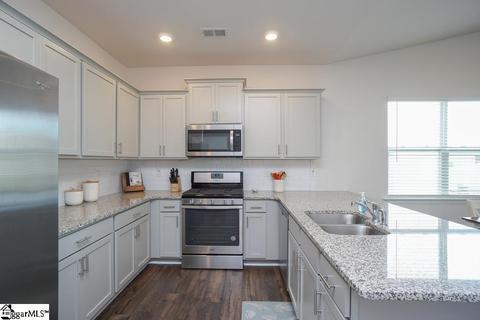 207 Chippy Rd, Greer, SC 29650 photo 9
