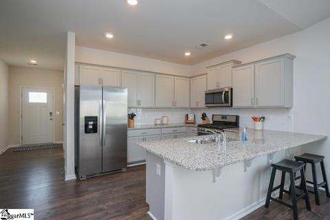 207 Chippy Rd, Greer, SC 29650 photo 6