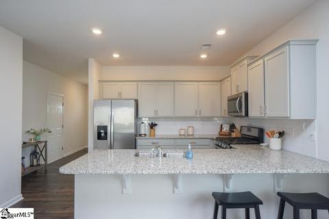 207 Chippy Rd, Greer, SC 29650 photo 7
