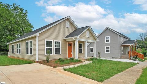 340 College St, Spartanburg, SC 29303