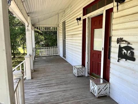 519 Gaines St, Central, SC 29630 photo 4