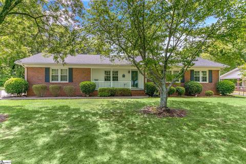 103 Dalewood Dr, Simpsonville, SC 29681