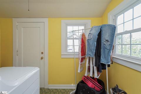 6 16th St, Greer, SC 29651 photo 9