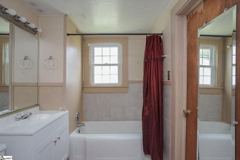 6 16th St, Greer, SC 29651 photo 14