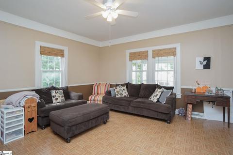 6 16th St, Greer, SC 29651 photo 3