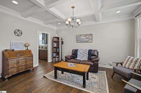 500 Red Ledge Ct, Greer, SC 29650 photo 4