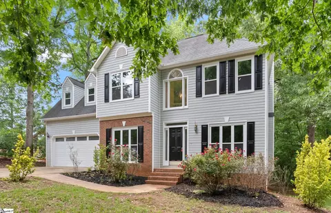 162 N River Hills Dr, Spartanburg, SC 29303