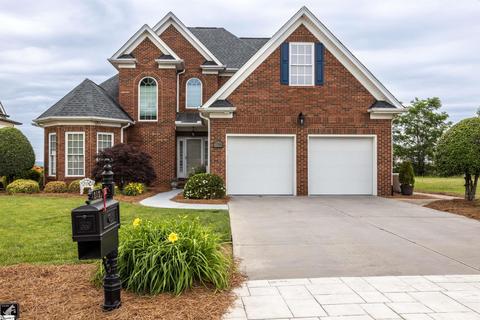 121 Lowther Hall Ln, Greenville, SC 29615