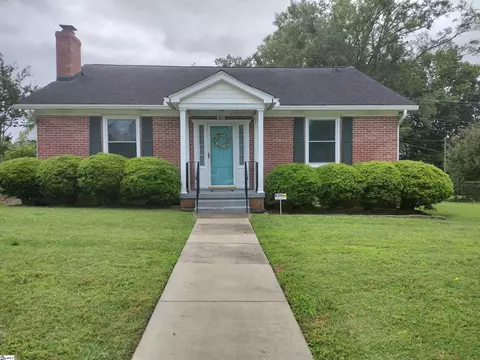 413 Pickens St, Joanna, SC 29351