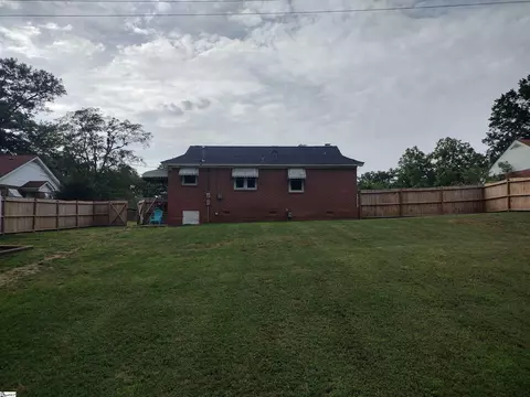 413 Pickens St, Joanna, SC 29351 photo 5