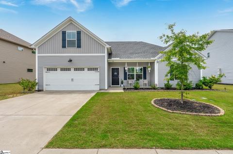 116 Screech Dr, Fountain Inn, SC 29644