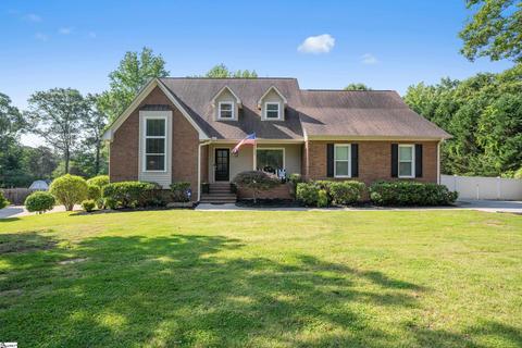1910 Bethel Rd, Simpsonville, SC 29681