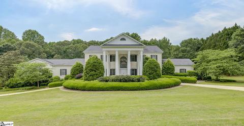 140 Club Dr, Simpsonville, SC 29681