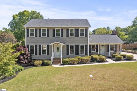 427 Longstreet Dr, Greer, SC 29650