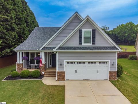 113 Hubbard Ln, Greer, SC 29651