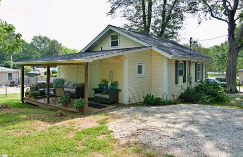 211 N 5th St, Easley, SC 29640 photo 18