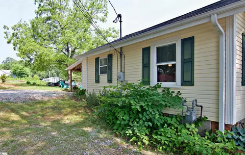 211 N 5th St, Easley, SC 29640 photo 16