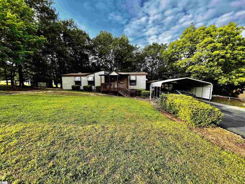 412 W Belvue Rd, Greenville, SC 29609