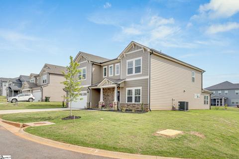 2402 Marlett Ct, Greer, SC 29651 photo 2