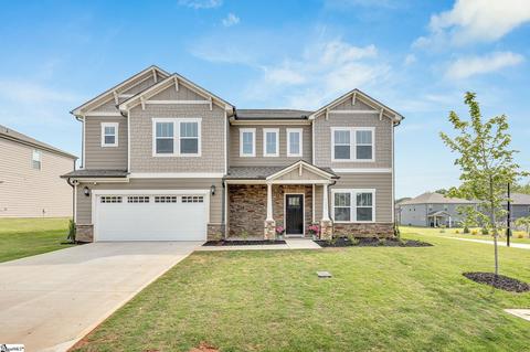 2402 Marlett Ct, Greer, SC 29651