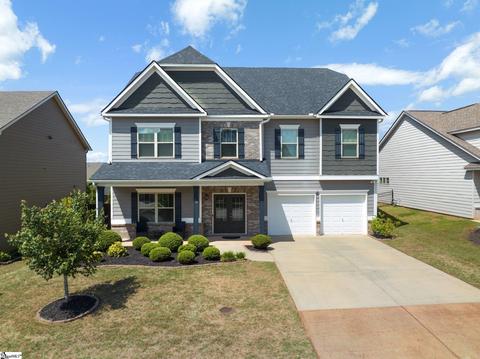 18 Heydon Hall Ct, Simpsonville, SC 29680