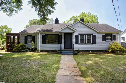 206 Paris Mountain Ave, Greenville, SC 29609
