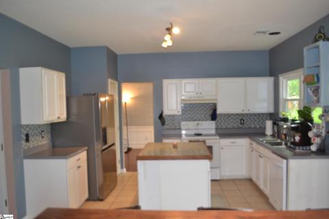 115 Cotter Ln, Greer, SC 29650 photo 4