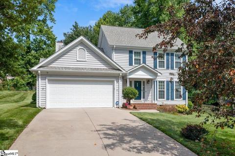 301 Bright Water Ln, Greenville, SC 29609