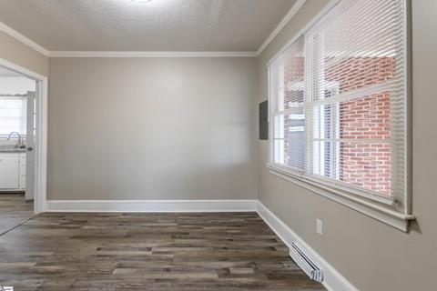 200 Pine St, Seneca, SC 29678 photo 7