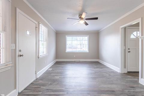 200 Pine St, Seneca, SC 29678 photo 5