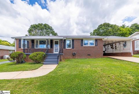 203 Vega St, Inman, SC 29349