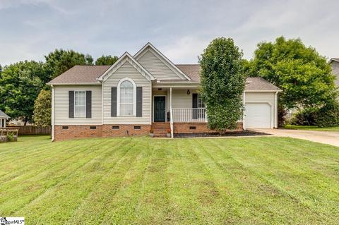 407 Fairdale Dr, Simpsonville, SC 29681