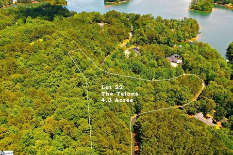 109 Talons Pt Rd, Seneca, SC 29672