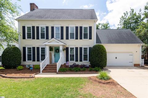 315 Pelham Falls Dr, Greer, SC 29651