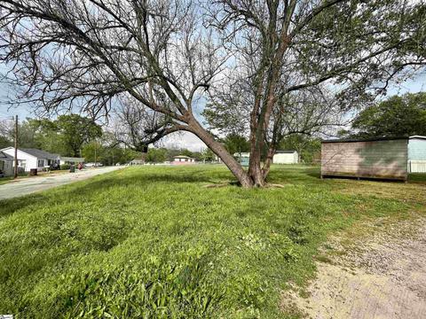 6 Graceland St, Greenville, SC 29611