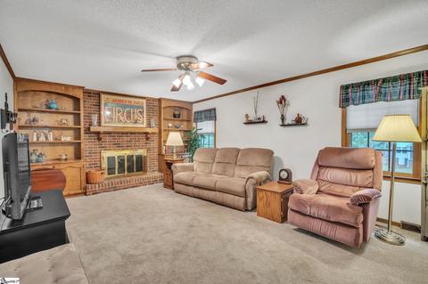 206 W Silverleaf St, Greer, SC 29650 photo 9