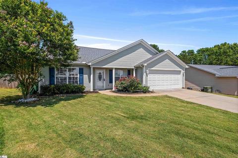 213 Manitou Way, Fountain Inn, SC 29644