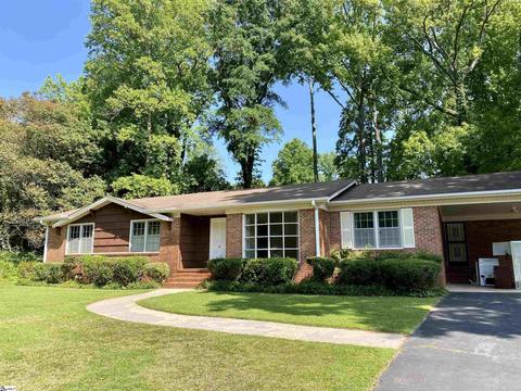 33 Lotus Ct, Greenville, SC 29609