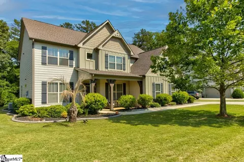 148 Sapphire Pointe Dr, Duncan, SC 29334