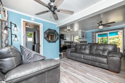 701 Crestview Rd, Easley, SC 29642 photo 3