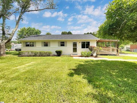 129 Cromer St, Roebuck, SC 29376