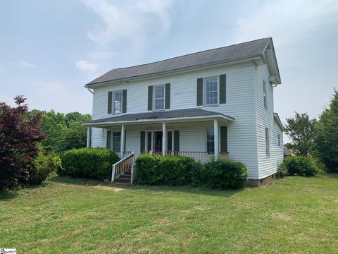 1330 Caldwell Rd, Campobello, SC 29322