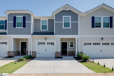 402 Windsinger Ln, Greer, SC 29650