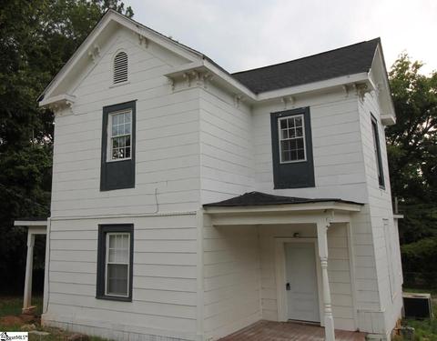 510 Sullivan St, Laurens, SC 29360