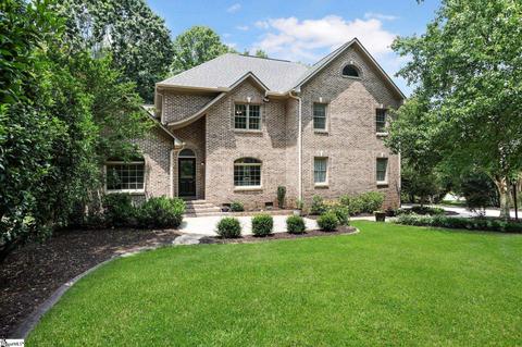 715 Plantation Dr, Simpsonville, SC 29681