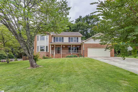 103 Circle Slope Dr, Simpsonville, SC 29681