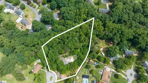 4 Basil Ct, Greenville, SC 29611