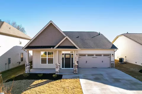 2016 Lachaise Ln, Moore, SC 29369 photo 1