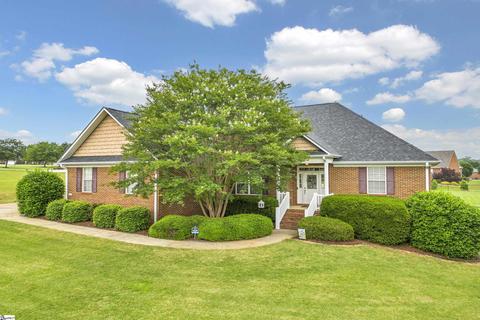 140 Farm Wind Rd, Gaffney, SC 29341