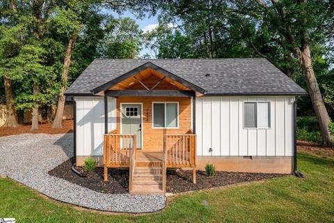 7419 Valley Falls Rd, Spartanburg, SC 29303